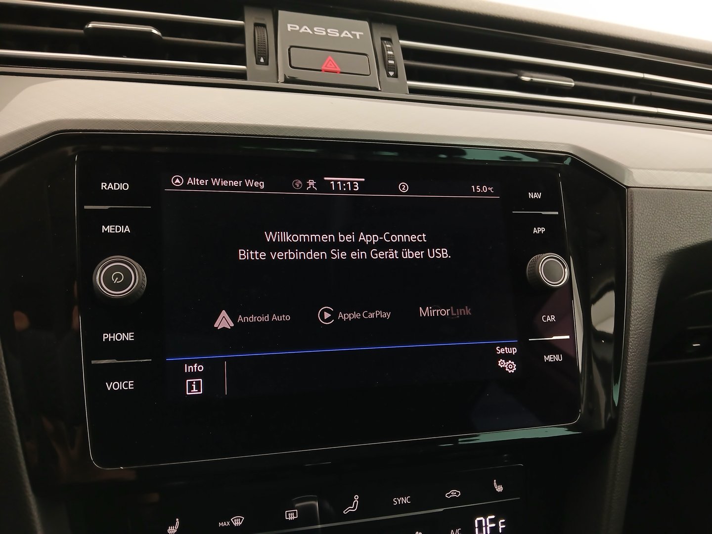 VW Passat Variant Business TDI DSG | Bild 21 von 33