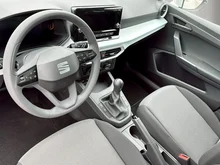SEAT Arona Reference Edition 1.0 TSI in Candy-Weiß