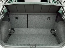 SEAT Arona Reference Edition 1.0 TSI in Candy-Weiß