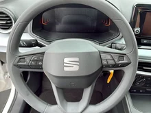 SEAT Arona Reference Edition 1.0 TSI in Candy-Weiß