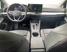 VW Golf Life mHEV TSI DSG in Delfingrau Metallic