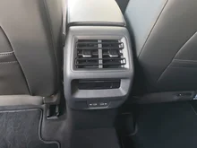 VW Tayron Sport eHybrid DSG 150kW in Grenadillschwarz Metallic