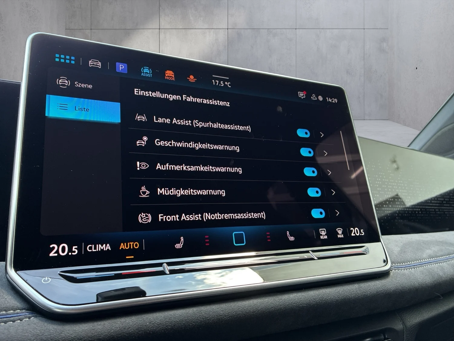 Bild eines VW Tiguan Sport TDI 4MOTION DSG