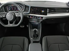 Audi A1 Sportback 35 TFSI intense in Tausilber Metallic