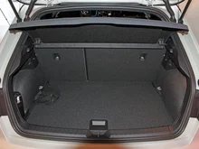 Audi A1 Sportback 35 TFSI intense in Tausilber Metallic