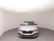 Škoda Superb Combi Sportline TDI DSG in Stahl-Grau