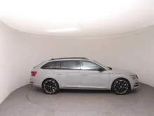Škoda Superb Combi Sportline TDI DSG in Stahl-Grau