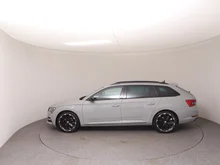 Škoda Superb Combi Sportline TDI DSG in Stahl-Grau