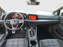 VW Golf GTI in Deep Black Perleffekt