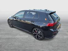 VW Golf GTI in Deep Black Perleffekt