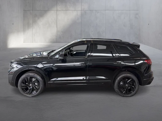 Bild eines VW Touareg R-Line TDI 4M. Final Edition
