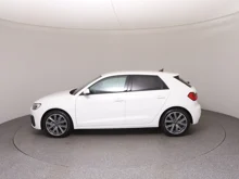 Thumbnail-Foto von Fahrzeug