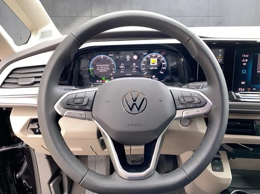 Bild eines VW California Beach eHybrid 180 kW 4M