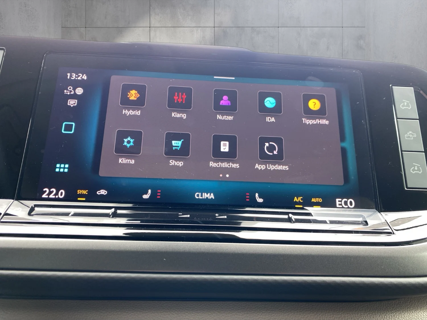 Bild eines VW California Beach eHybrid 180 kW 4M