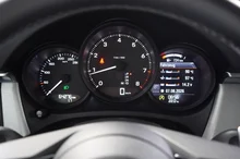 Porsche Macan in dolomitsilbermetallic