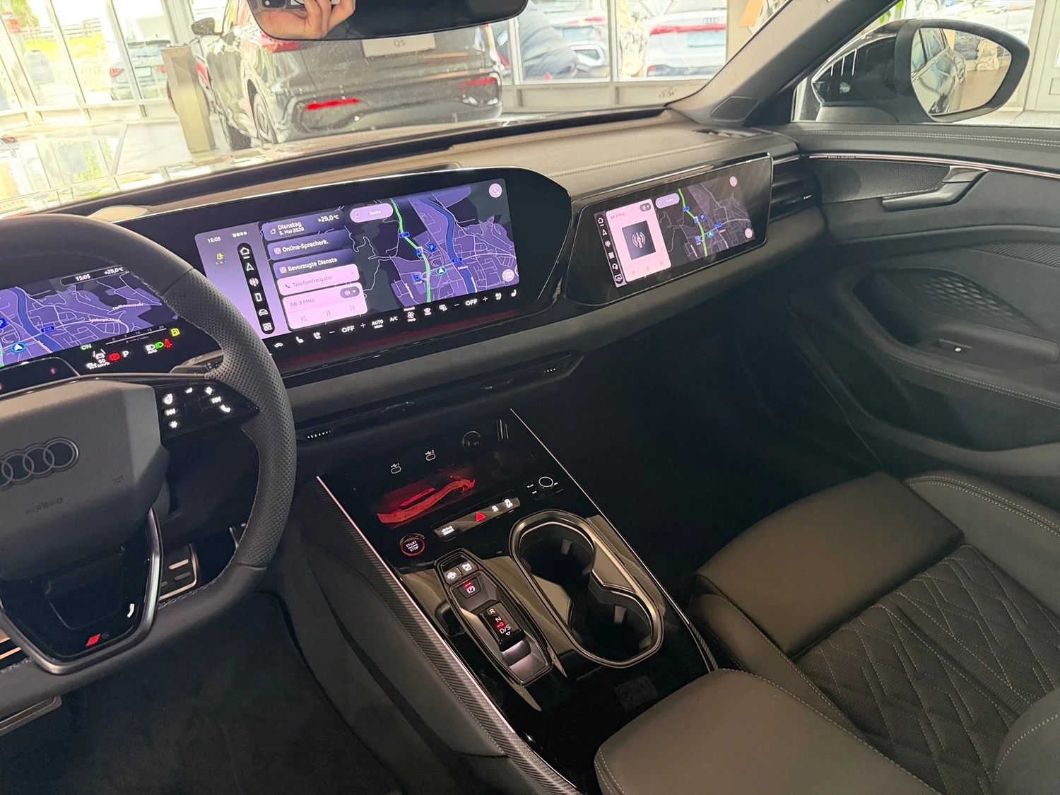 Bild eines Audi A6 Limousine quattro TDI 220 kW