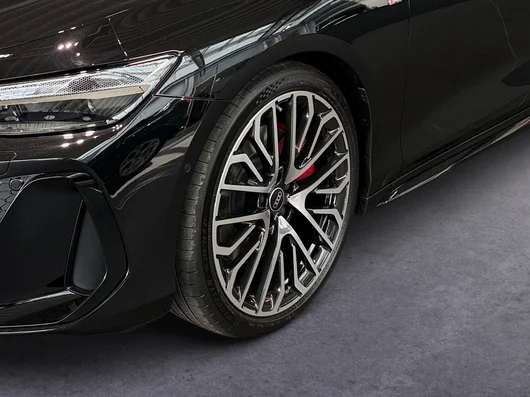 Bild eines Audi A6 Limousine quattro TDI 220 kW