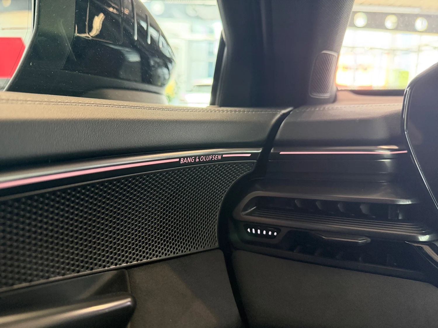 Bild eines Audi A6 Limousine quattro TDI 220 kW