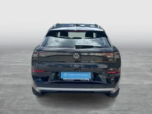VW T-Roc 4Me eTSI DSG in Grenadillschwarz Metallic