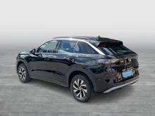 VW T-Roc 4Me eTSI DSG in Grenadillschwarz Metallic