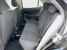 VW T-Roc 4Me eTSI DSG in Grenadillschwarz Metallic