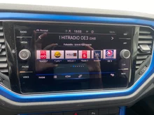 VW T-Roc Design TDI 4MOTION DSG in Ravenna Blue-Weiß
