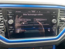 VW T-Roc Design TDI 4MOTION DSG in Ravenna Blue-Weiß
