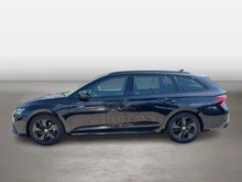 Škoda Octavia Combi RS TDI DSG in Black-Magic Perleffekt