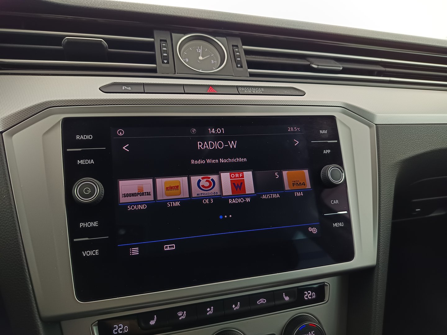 VW Passat Variant Comfortline TDI | Bild 18 von 32