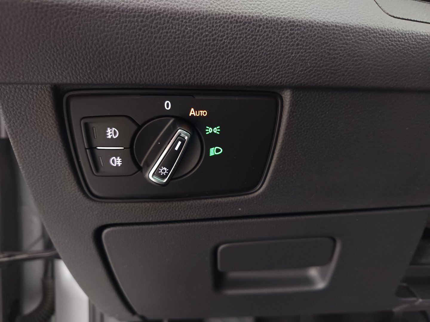 VW Passat Variant Comfortline TDI | Bild 12 von 32