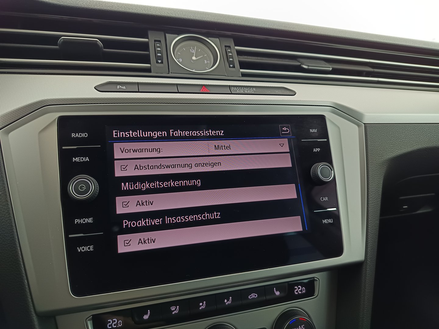 VW Passat Variant Comfortline TDI | Bild 23 von 32