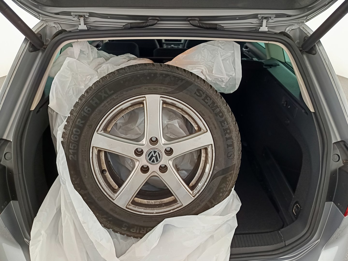 VW Passat Variant Comfortline TDI | Bild 29 von 32