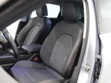 SEAT Leon SP Kombi FR 2.0 TDI DSG 150 PS in Florett-Silber Metallic