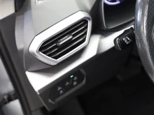 SEAT Leon SP Kombi FR 2.0 TDI DSG 150 PS in Florett-Silber Metallic