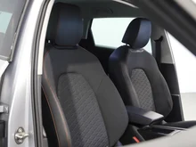 SEAT Leon SP Kombi FR 2.0 TDI DSG 150 PS in Florett-Silber Metallic