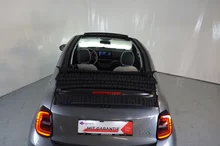 Thumbnail-Foto von Fahrzeug
