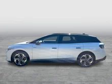 VW ID.7 Tourer GTX 4MOTION 250kW Business in Scale Silver Metallic Dach Schwarz