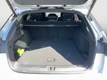 VW ID.7 Tourer GTX 4MOTION 250kW Business in Scale Silver Metallic Dach Schwarz