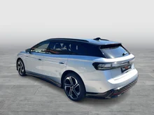 VW ID.7 Tourer GTX 4MOTION 250kW Business in Scale Silver Metallic Dach Schwarz