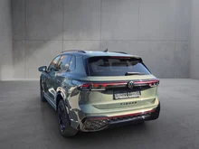 VW Tiguan Sport TDI 4MOTION DSG in Cipressino-Grün Metallic
