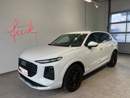 Audi Q3 TFSI 110 kW  intense