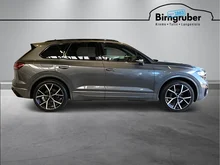 VW Touareg R-Line TDI 4MOTION in Siliziumgrau Metallic