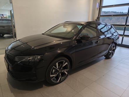 Škoda Octavia Combi Sportline TSI mHEV DSG