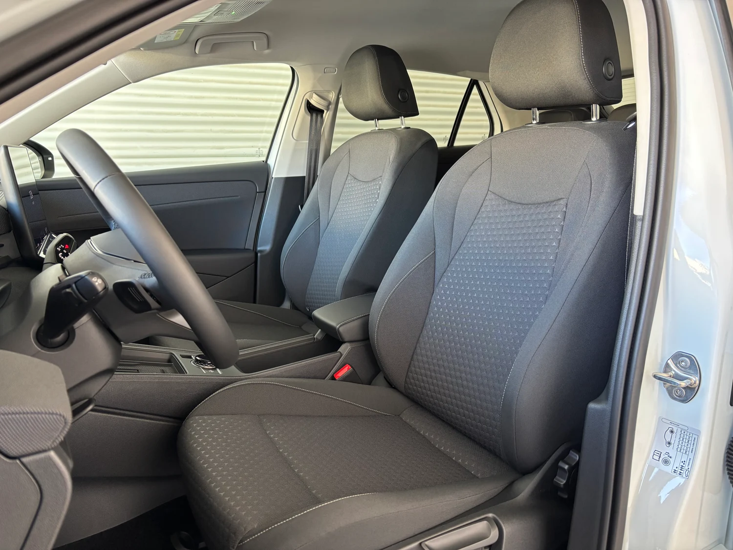 Bild eines VW T-Roc Life eTSI DSG