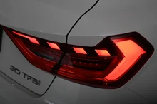 Thumbnail-Foto von Fahrzeug