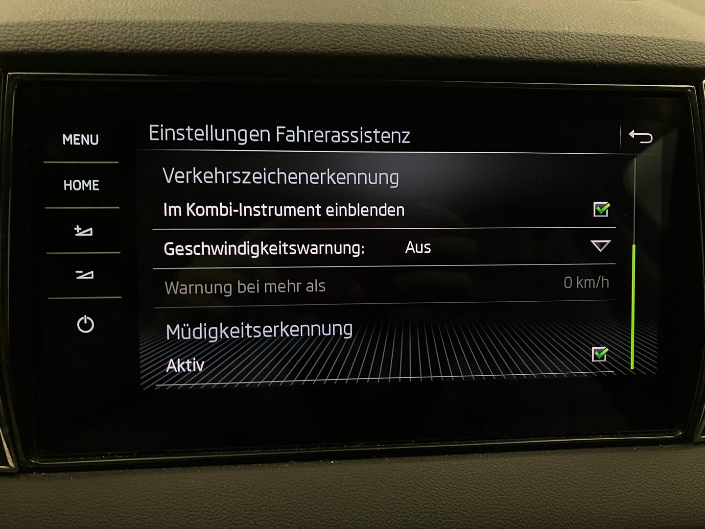 Škoda KAROQ Style Limited TDI DSG | Bild 22 von 30