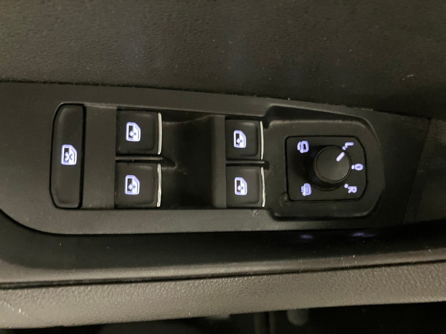 Škoda KAROQ Style Limited TDI DSG | Bild 9 von 30