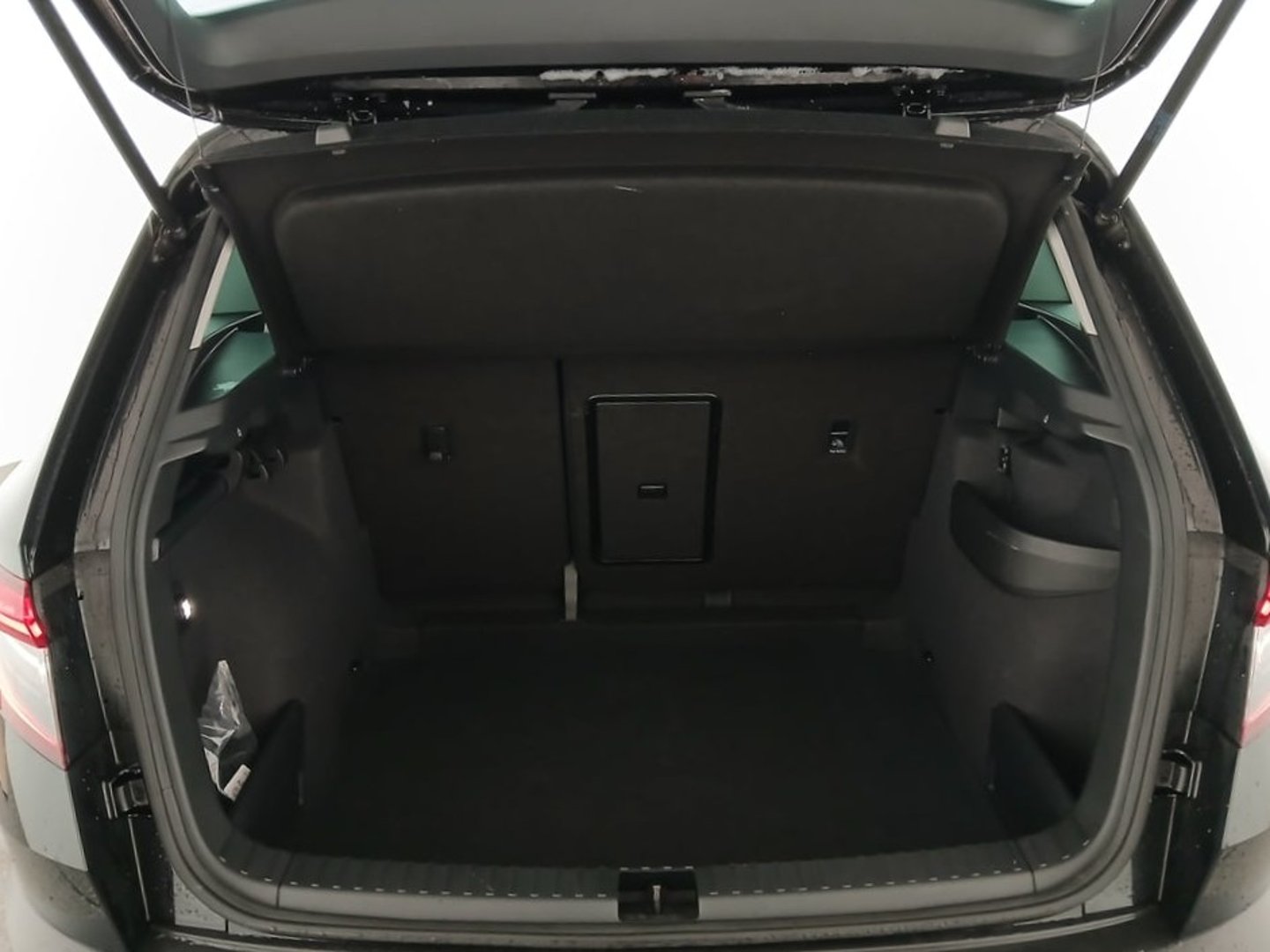 Škoda KAROQ Style Limited TDI DSG | Bild 29 von 31