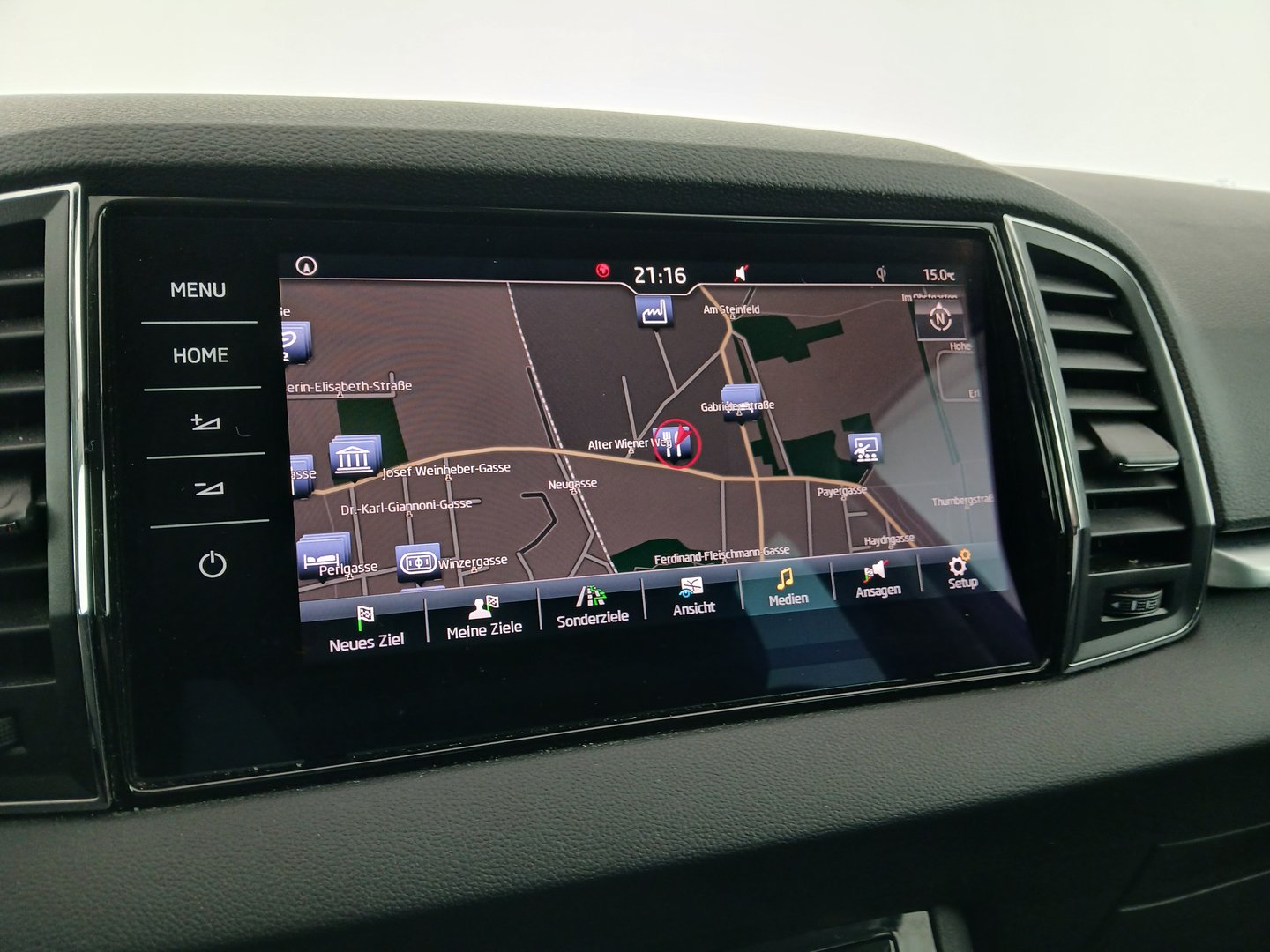 Škoda KAROQ Style Limited TDI DSG | Bild 22 von 31