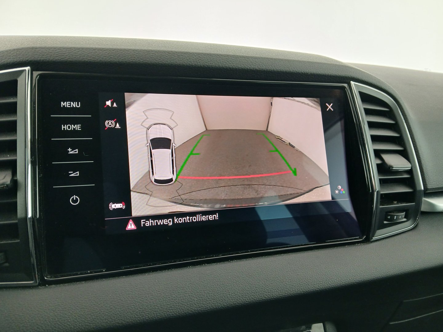 Škoda KAROQ Style Limited TDI DSG | Bild 25 von 31